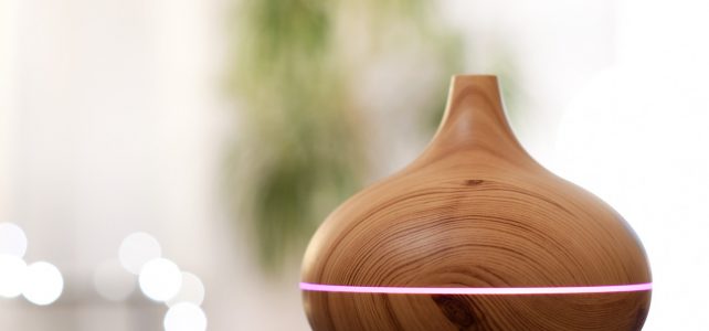Beneficial essential oils to diffuse in winter Beneficial essential oils to diffuse in winter